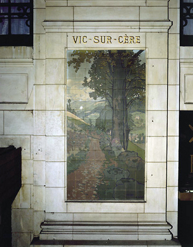 Panneaux de céramique : Vic sur Cère.