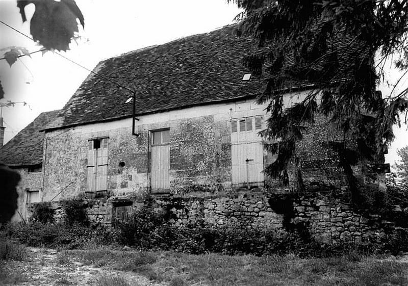 Vue générale de l'élévation ouest du logis, du sud-ouest.
