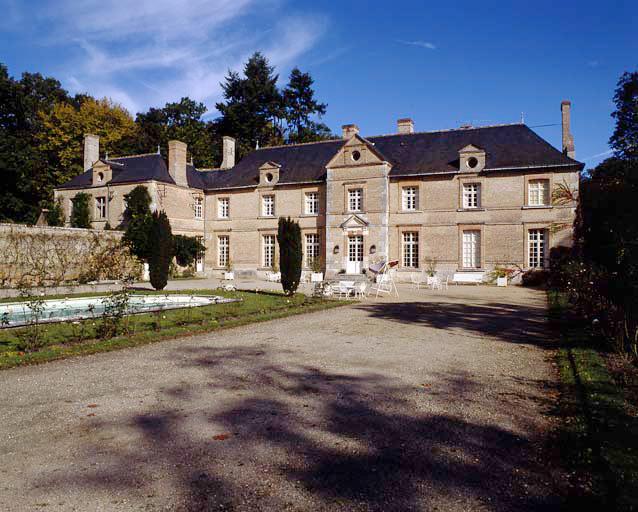 Façade antérieure.