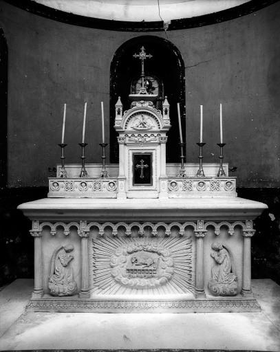 Ensemble du Maitre autel.