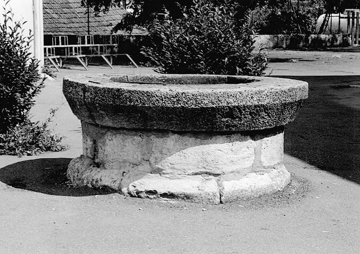 Couvent de Minimes actuellement collège Sainte Thérèse