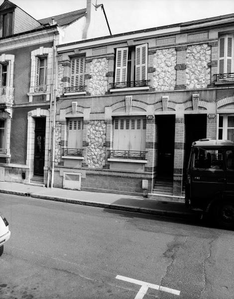 Façade sur rue, oeuvre de Gabriel Lamé?