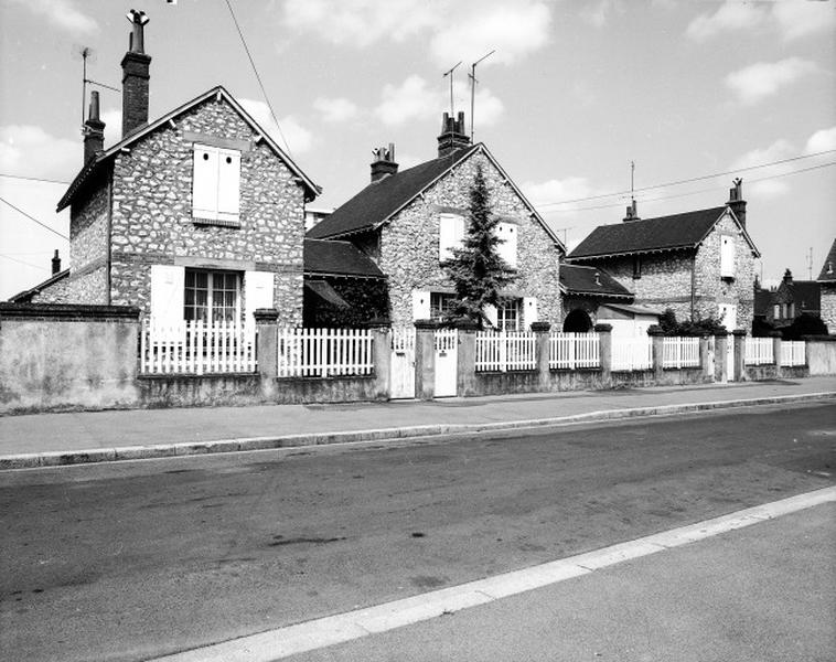 Rue du Sénateur Belle, n°39-47 : maisons, vue d'ensemble.