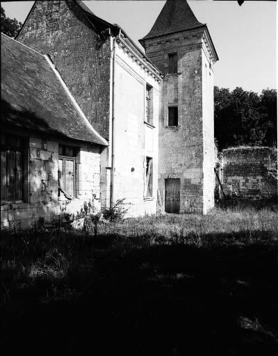 Corps de logis principal : vue d'ensemble.