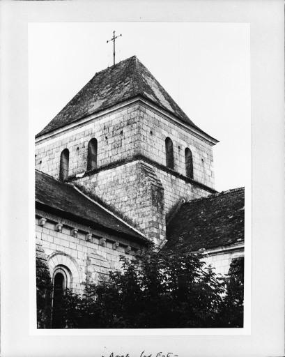 Vue du clocher au sud-ouest, en 1953.