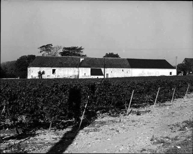 Les communs : façade ouest.