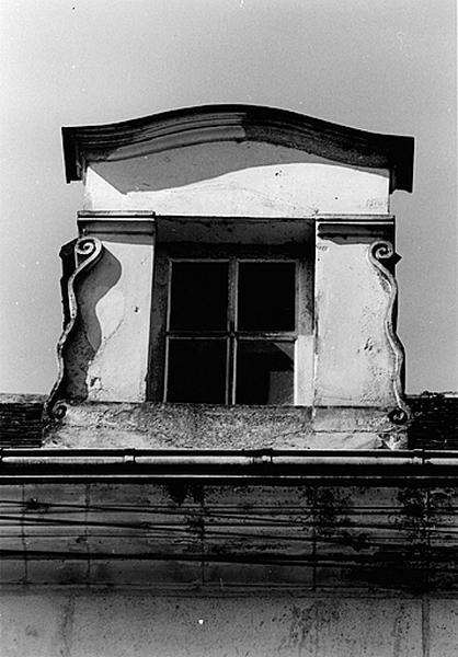 Détail d'une lucarne.