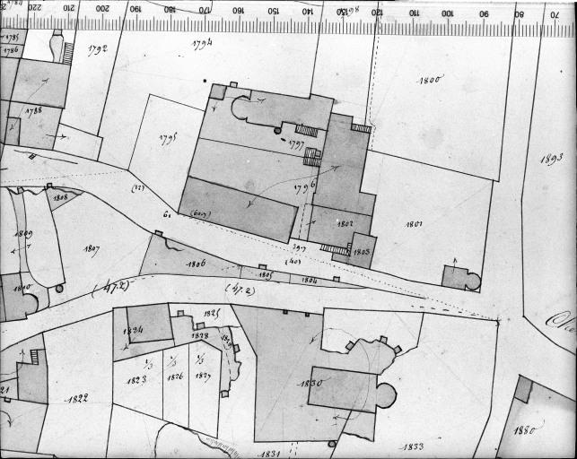 Extrait du plan cadastral ancien, section D du bourg, 1831. Echelle : 1/625