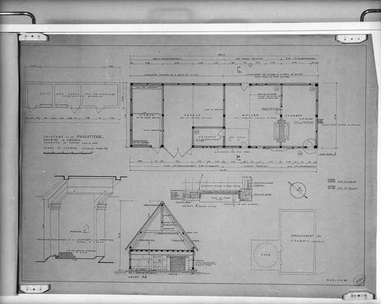 Plans et coupes du bâtiment principal. Mission folklorique de Sologne, 1937.