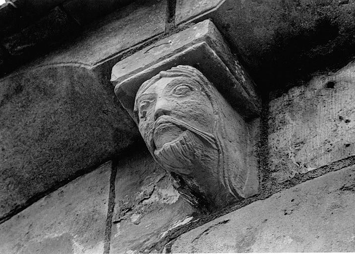 Chapelle rayonnante nord : tête d'homme.