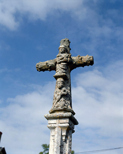 Croix de cimetière