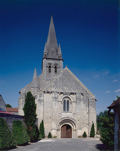 Façade antérieure.