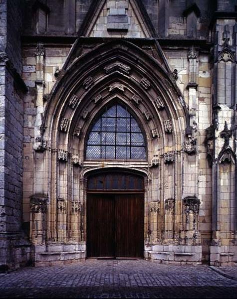 Église paroissiale Saint-Saturnin