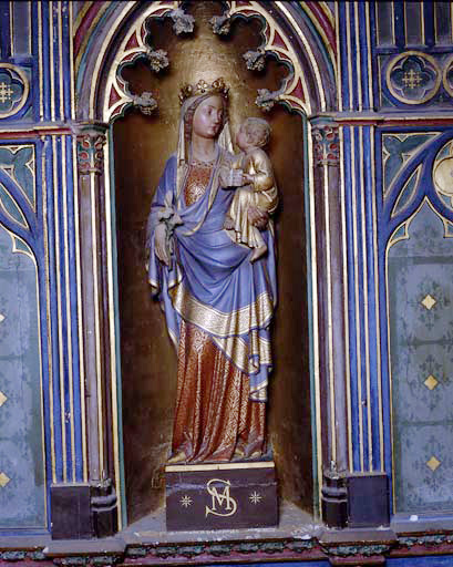 Statue : Vierge à l'Enfant (n° 2).