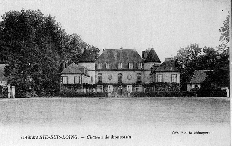 Vue d'ensemble du corps de logis vers 1900, de l'ouest (carte postale ancienne).