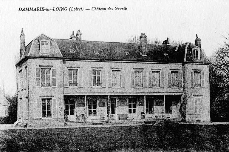 Vue générale du château vers 1900 (carte postale ancienne).