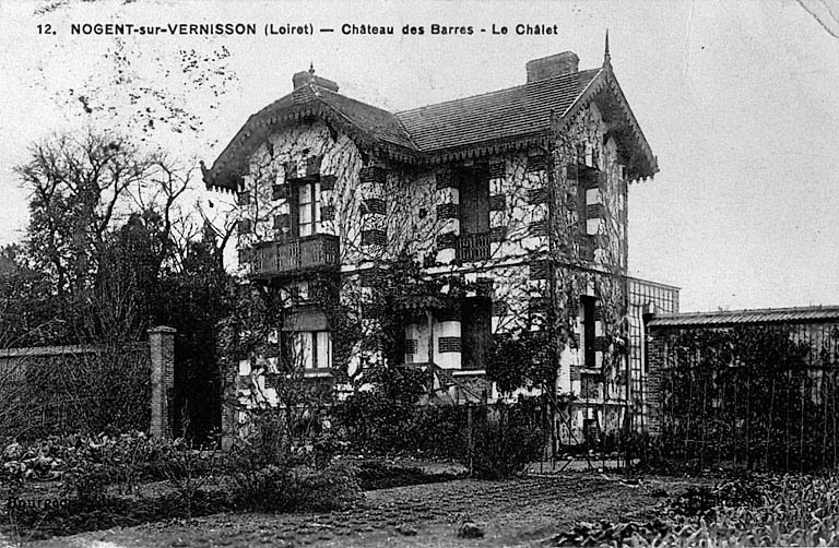 Maison de jardinier (1) : vue du nord, vers 1920 (carte postale ancienne).