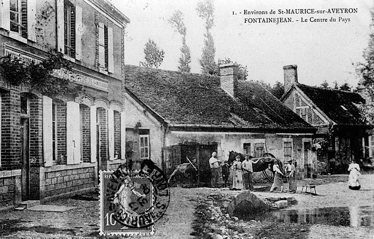 Fontainejean : vue générale du coeur de l'écart vers 1900 (carte postale ancienne).