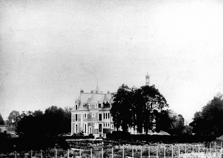 Château : état d'avancement des travaux le 19/10/1892.