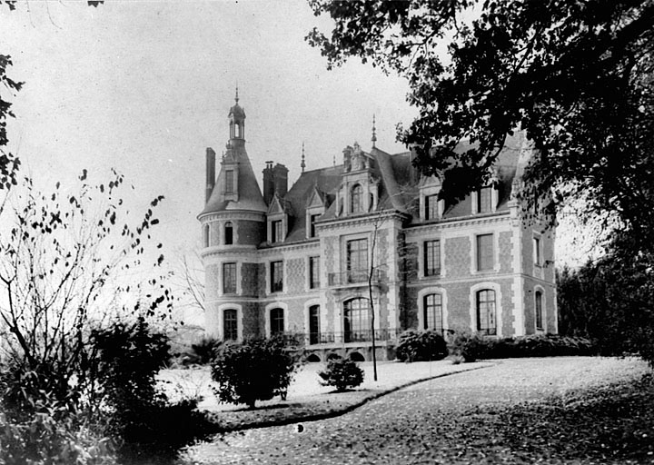 Château : état d'avancement des travaux à l'automne 1893.