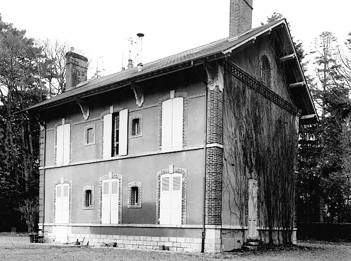 Maison de garde (K) dite maison des vignes. Vue de volume.