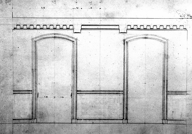 Château : salle à manger, rez de chaussé, face ouest.