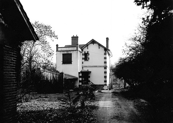 Maison de jardinier (A) : façade arrière vue de l'ouest.