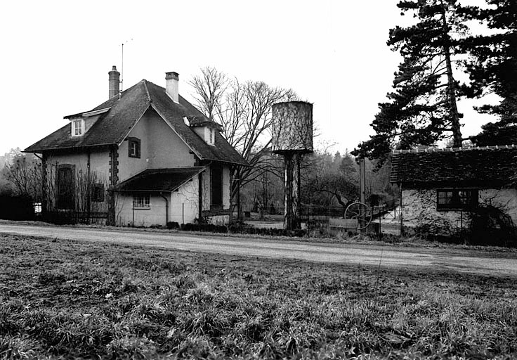 Maison de jardinier (B) : vue prise du nord.