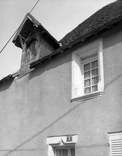 Détail de la maison du 1 rue Saint-Etienne.