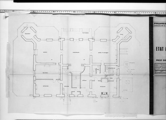 Plan du rez-de-chaussée au 1/50e, par Jean Tilly, Etienne Gentilleau et François Devaux, en 1982.