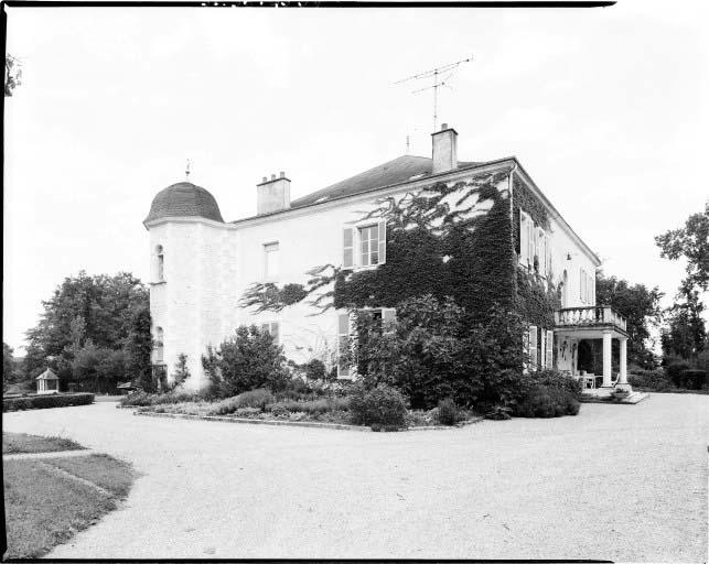 Façade latérale sud.