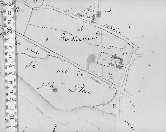 Plan en 1813 d'après cadastre au 1/2500e, section D2.