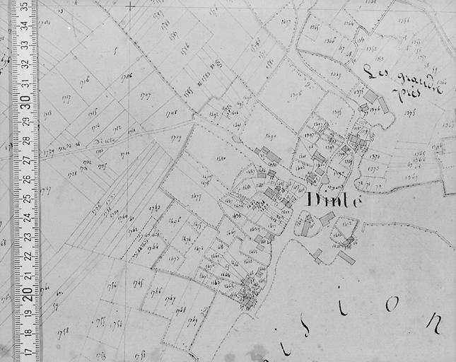 Plan d'après le premier cadastre, daté du 26 octobre 1817, section E2 au 1/2500e.