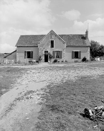 Ferme à l'ouest du château, maison du fermier.