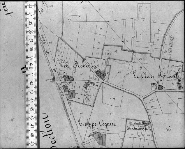 Extrait du plan cadastral ancien, section A1, 1831. Roberts (les) ; Trome Coquin ; clos Girault (le)