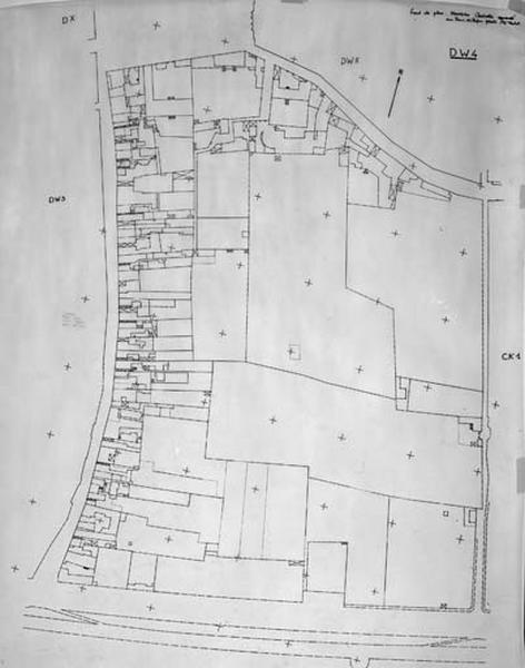 Ancien cadastre restitué par rapport au cadastre révisé en 1972 et 1979, au 1/500e par M. Guérid et D. Talaga, section DW4.