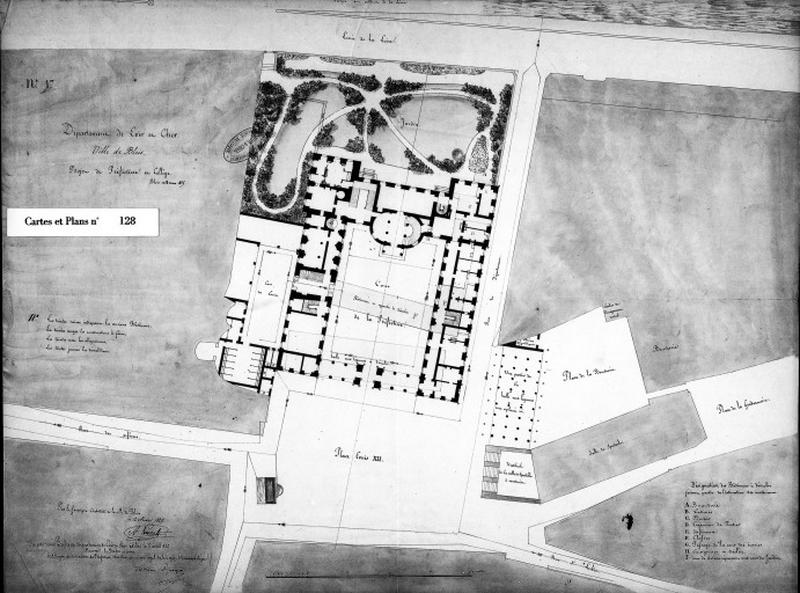 Projet de préfecture non réalisé, à l'emplacement du collège (anciens bâtiments de Bourgmoyen). Plan d'ensemble des bâtiments et du jardin.