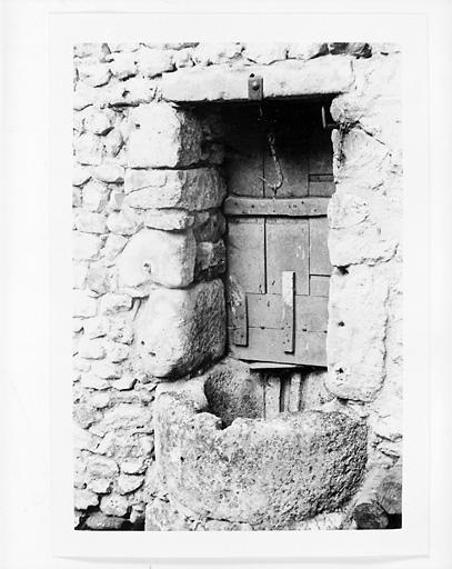 Puits du 22 Grande rue (détruite).