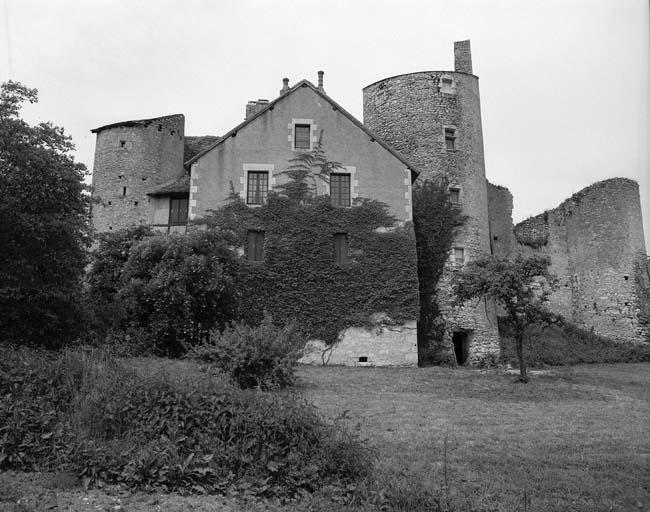 Le château vu du sud.