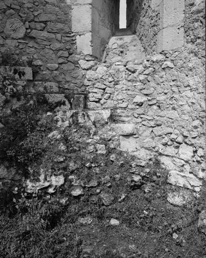 Intérieur de la tour d'escalier, partie inférieure.