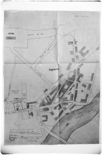 Plan du cimetière et du bourg signé Bouillot. Encre et aquarelle, le Blanc, le 2 juin 1892.