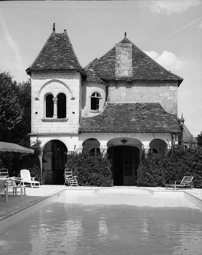 Façade sud-ouest de la maison.