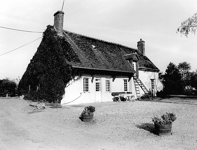 Vue générale du corps de logis, du sud-ouest.