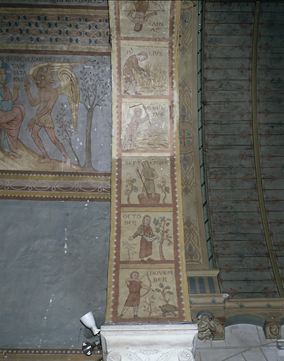 Arc doubleau séparant le choeur de la nef : les travaux des mois.