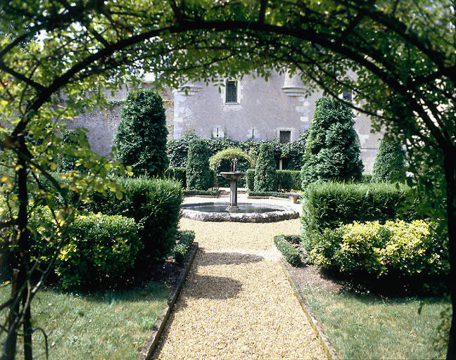 Vue sur le jardin.