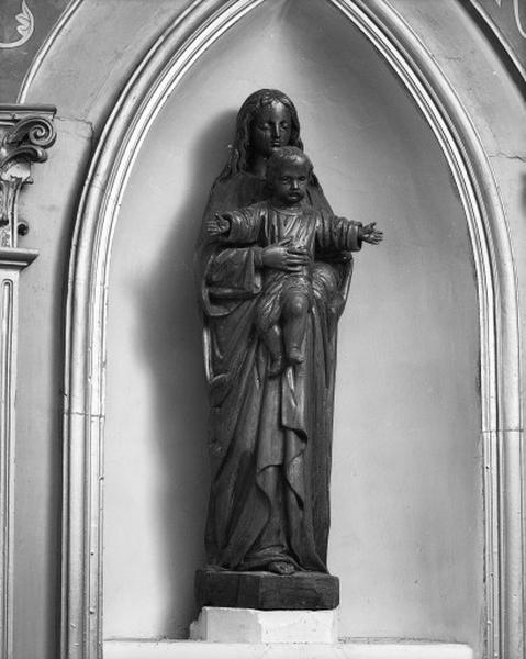 Statue : Vierge à l'Enfant
