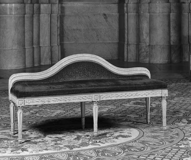 2 bancs de choeur (n° 1)