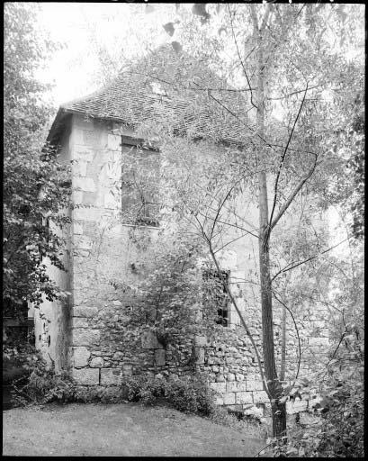 Vue d'ensemble prise de l'ouest.