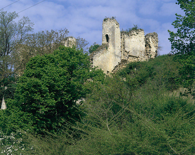 Vue générale du chemin de ronde.