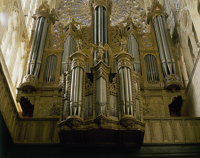 Orgue de tribune : buffet d'orgue